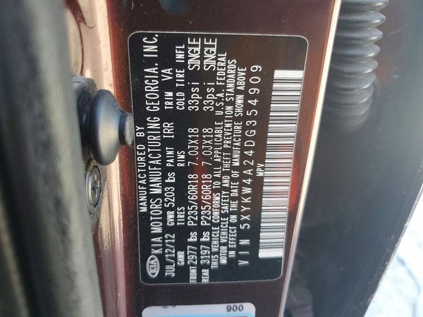 2013 KIA SORENTO