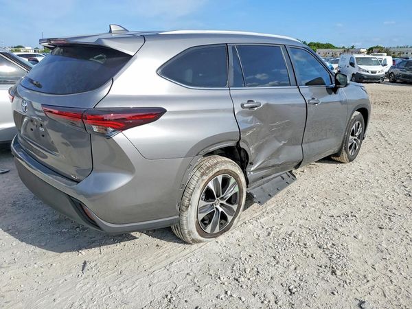 2025 TOYOTA HIGHLANDER LE, XLE, Limited