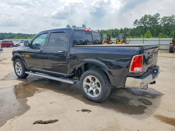 2015 RAM 1500 Laramie