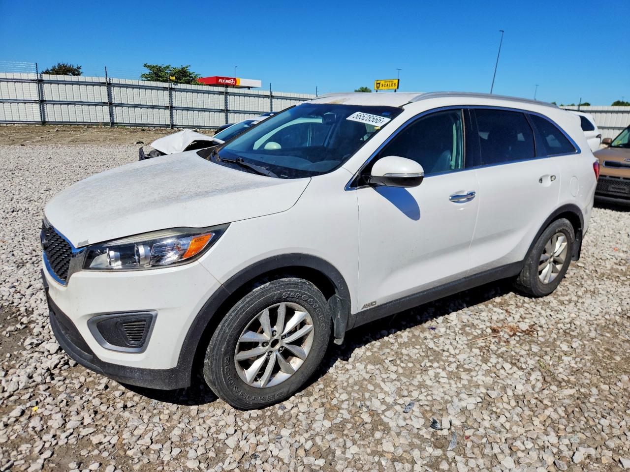 2017 KIA SORENTO L, LX