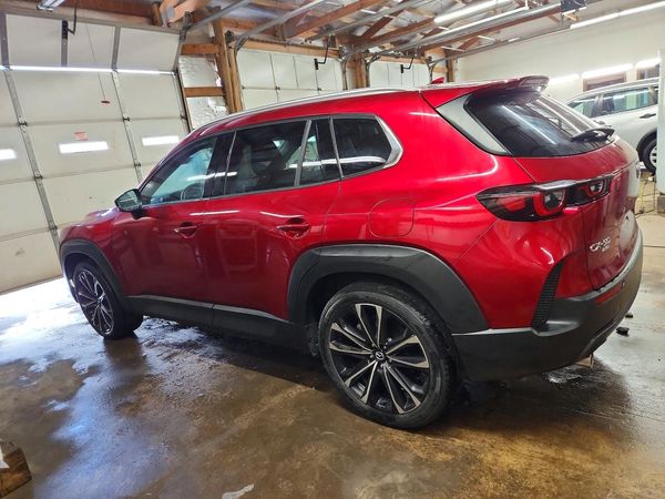 2023 MAZDA CX-50 Premium Plus Package