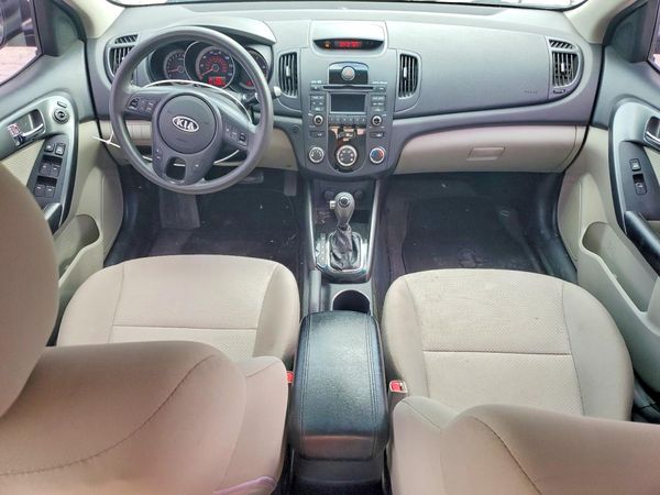 2013 KIA FORTE