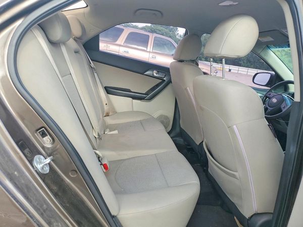 2013 KIA FORTE