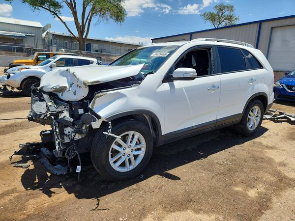 2015 KIA SORENTO GL