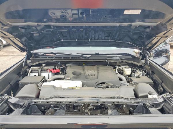 2026 TOYOTA TUNDRA SR