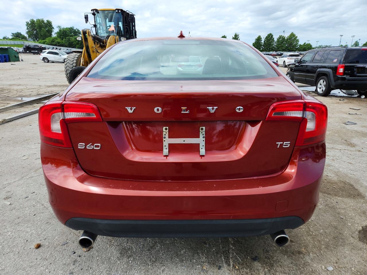 2013 VOLVO S60
