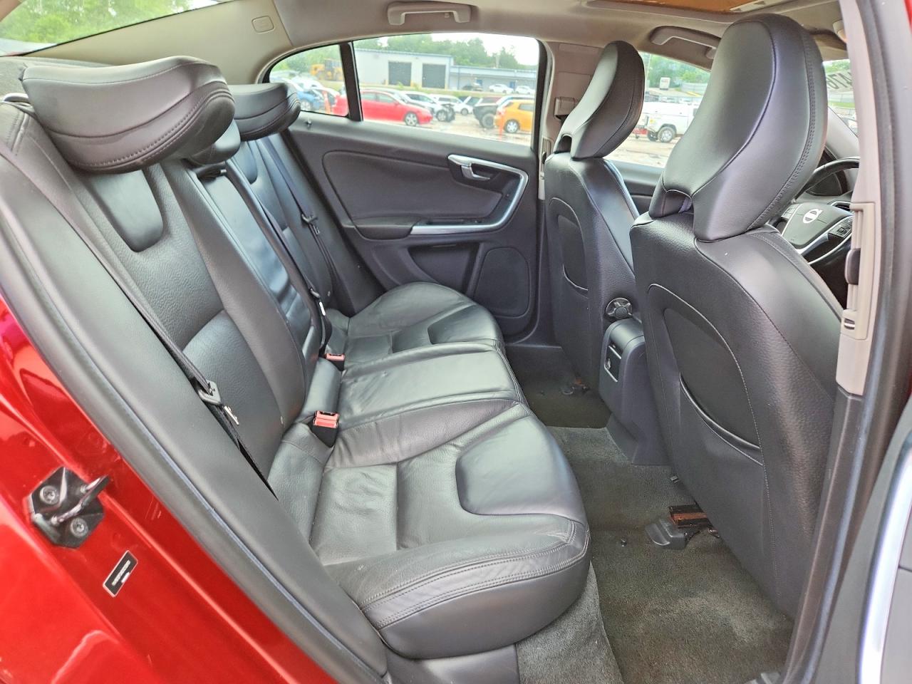 2013 VOLVO S60