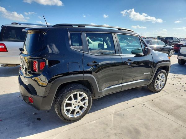 2022 JEEP RENEGADE LATITUDE 4X4