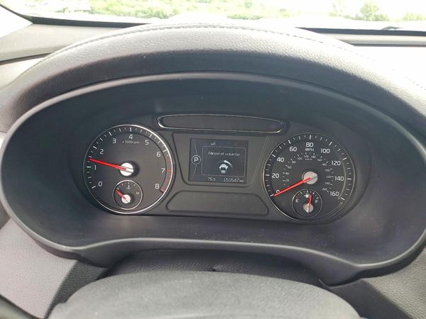2017 KIA SORENTO L, LX