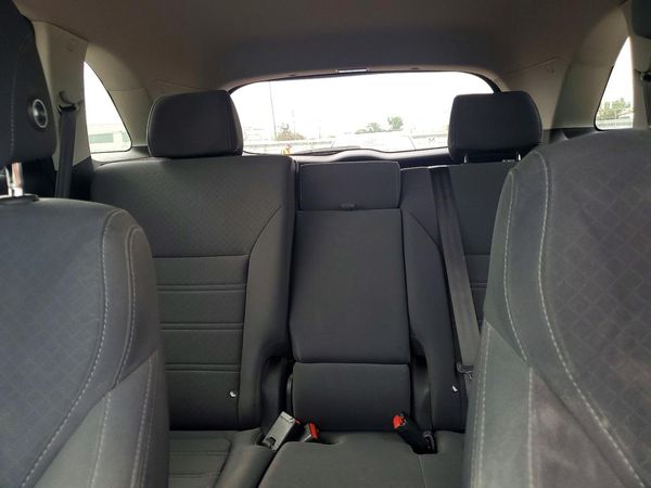2017 KIA SORENTO L, LX