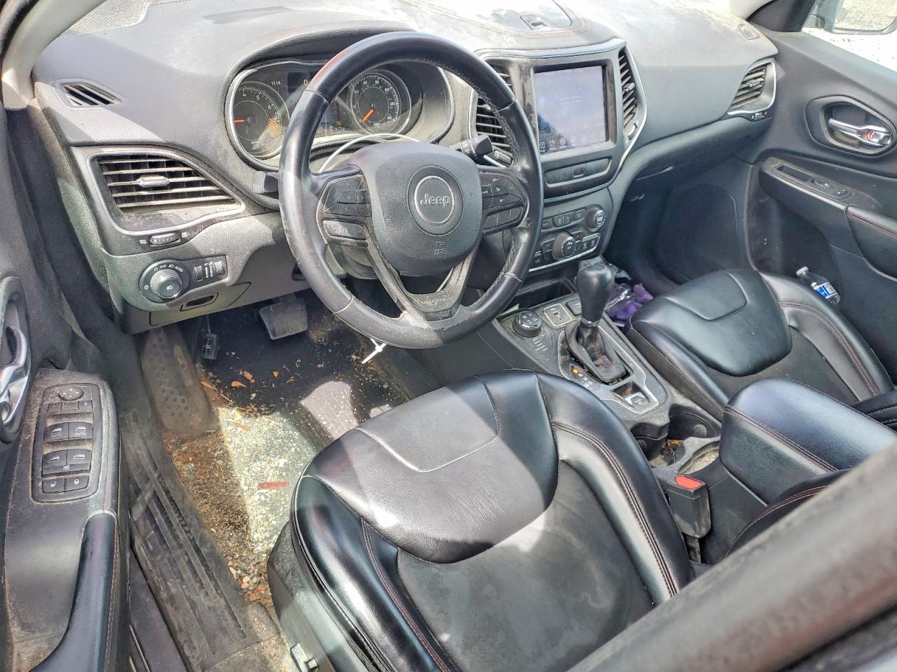 2020 JEEP CHEROKEE TRAILHAWK 4X4