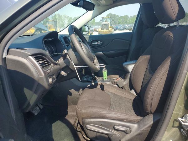 2021 JEEP CHEROKEE LATITUDE FWD