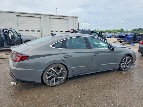 2023 HYUNDAI SONATA SEL Plus