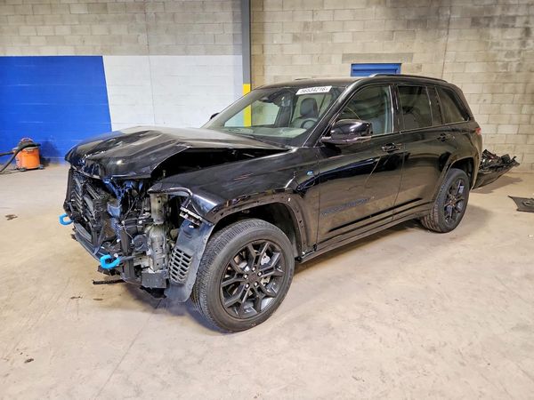2024 JEEP GRAND CHEROKEE
