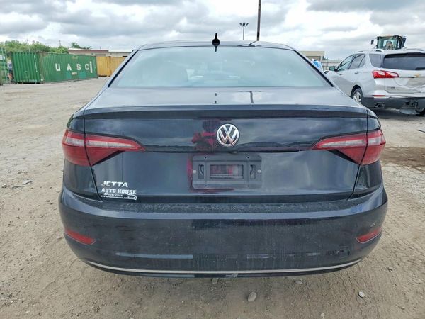 2021 VOLKSWAGEN JETTA S / SE / R-Line