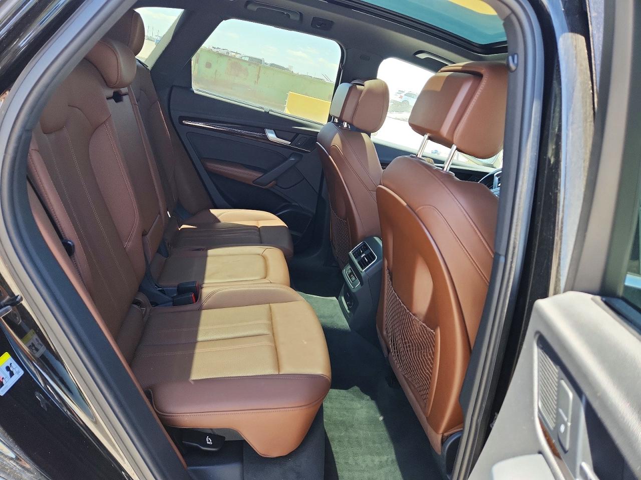 2019 AUDI Q5 quattro Premium Plus