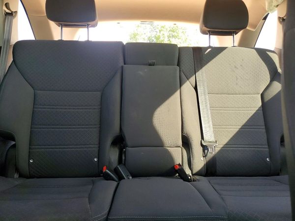 2016 KIA SORENTO L / LX