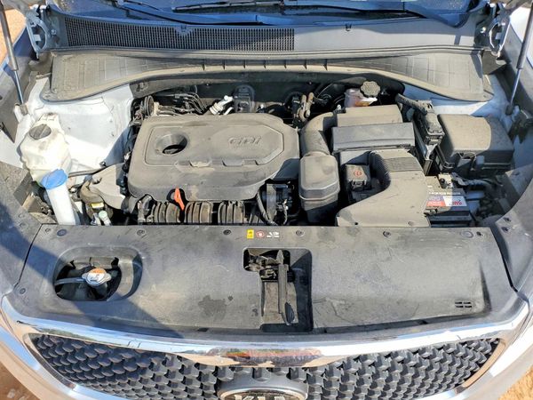 2016 KIA SORENTO L / LX