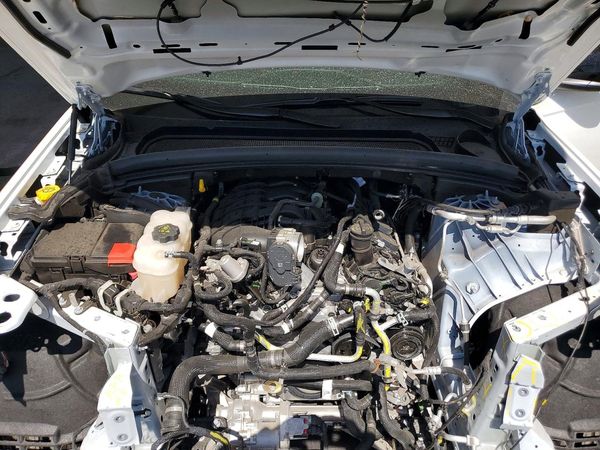 2025 JEEP GRAND CHEROKEE Laredo, Altitude