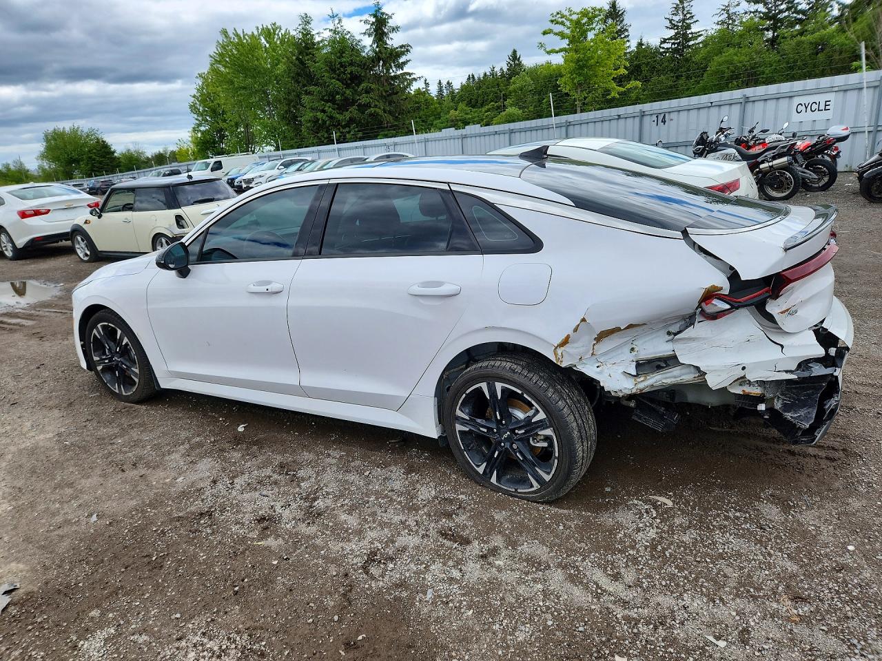 2022 KIA K5 GT-Line