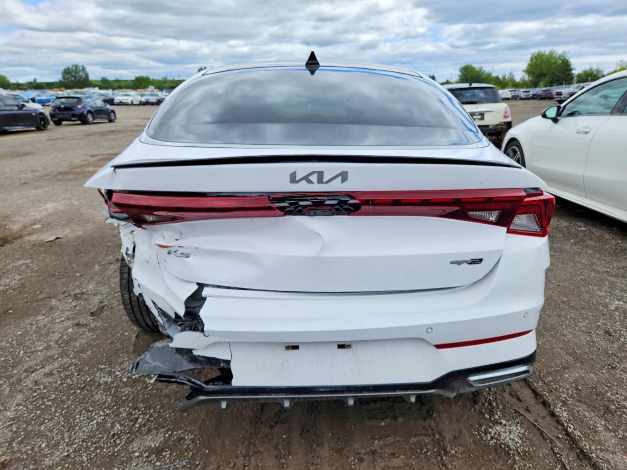 2022 KIA K5 GT-Line