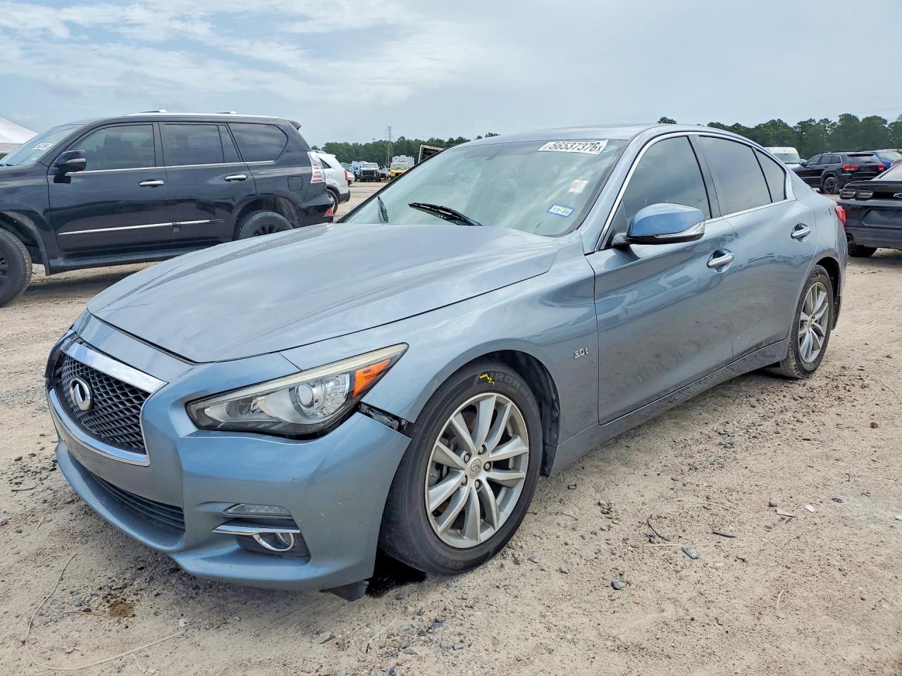 2016 INFINITI Q50