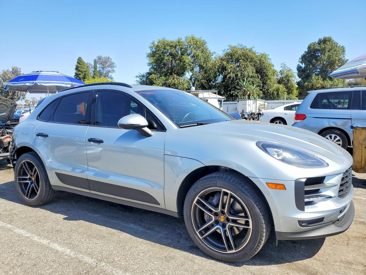 2021 PORSCHE MACAN Base