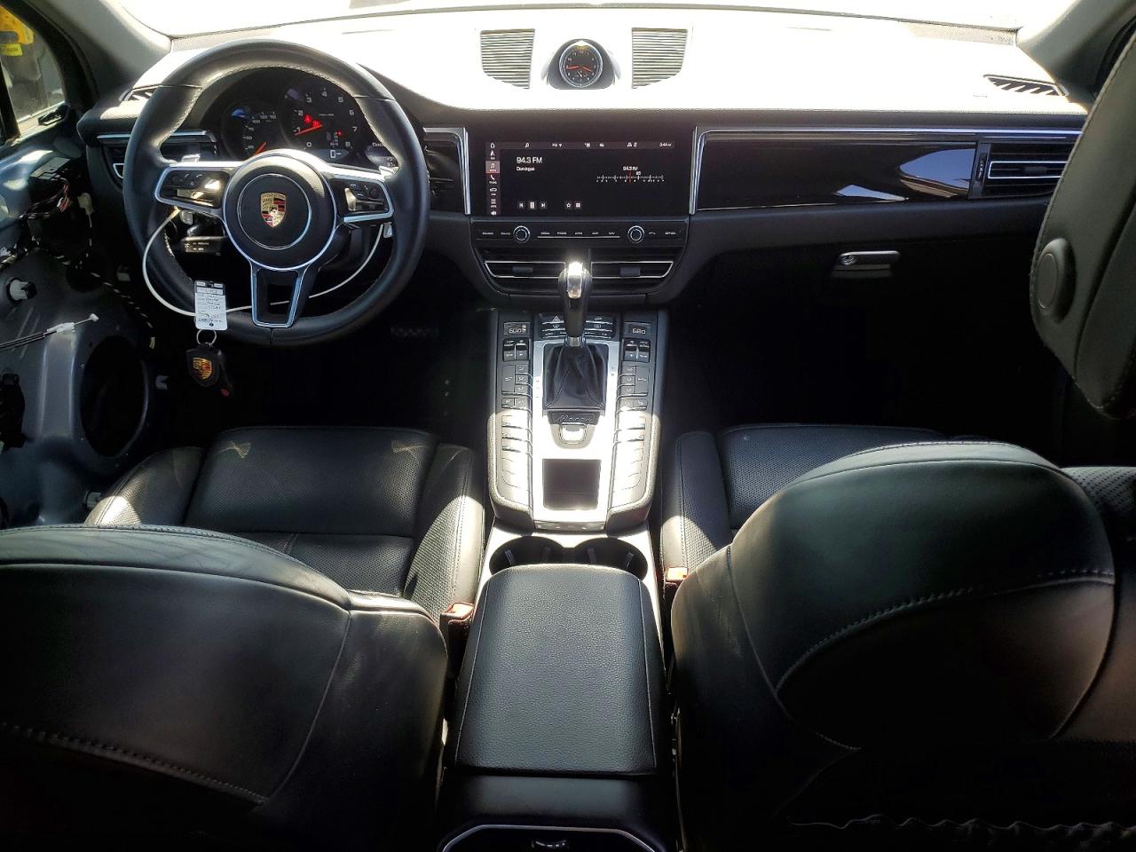2021 PORSCHE MACAN Base