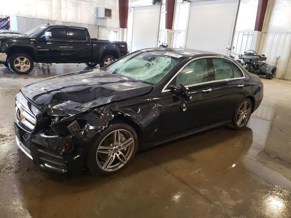 2018 MERCEDES-BENZ E E300-4M