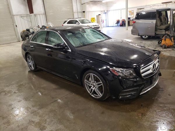 2018 MERCEDES-BENZ E E300-4M
