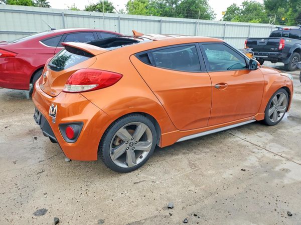 2013 HYUNDAI VELOSTER