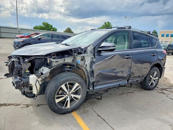 2016 TOYOTA RAV4