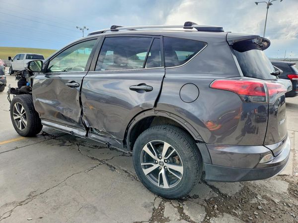 2016 TOYOTA RAV4
