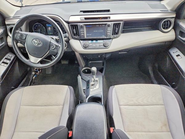 2016 TOYOTA RAV4