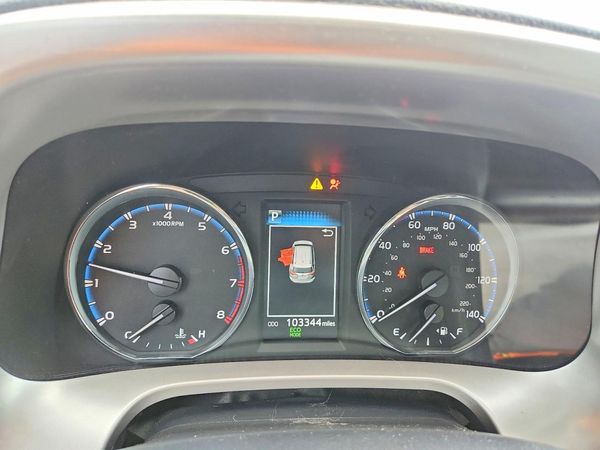 2016 TOYOTA RAV4