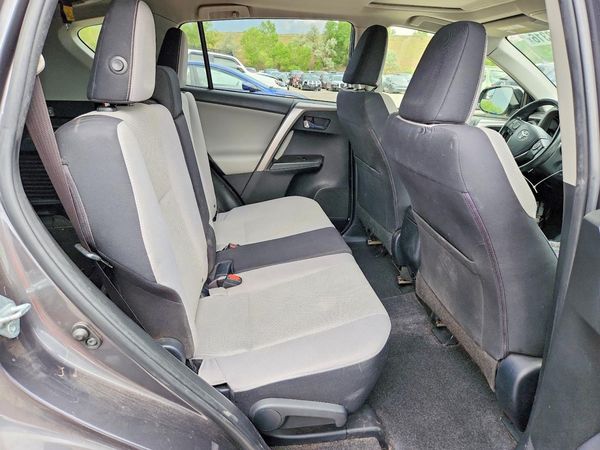 2016 TOYOTA RAV4