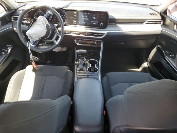 2022 KIA K5