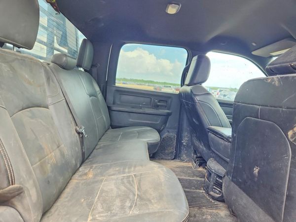 2024 RAM 2500 TRADESMAN CREW CAB 4X4