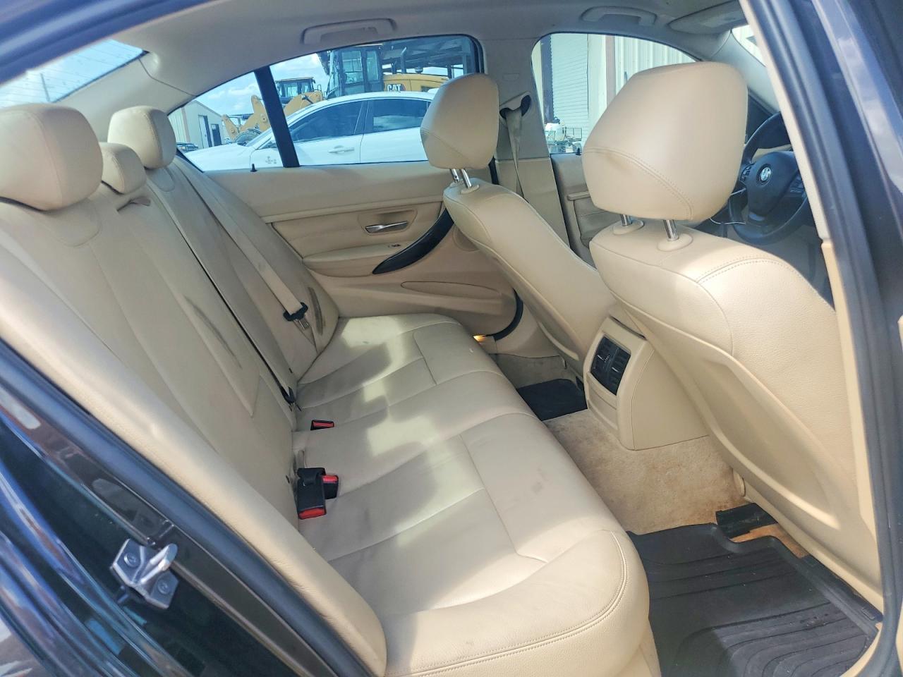 2016 BMW 320 SA
