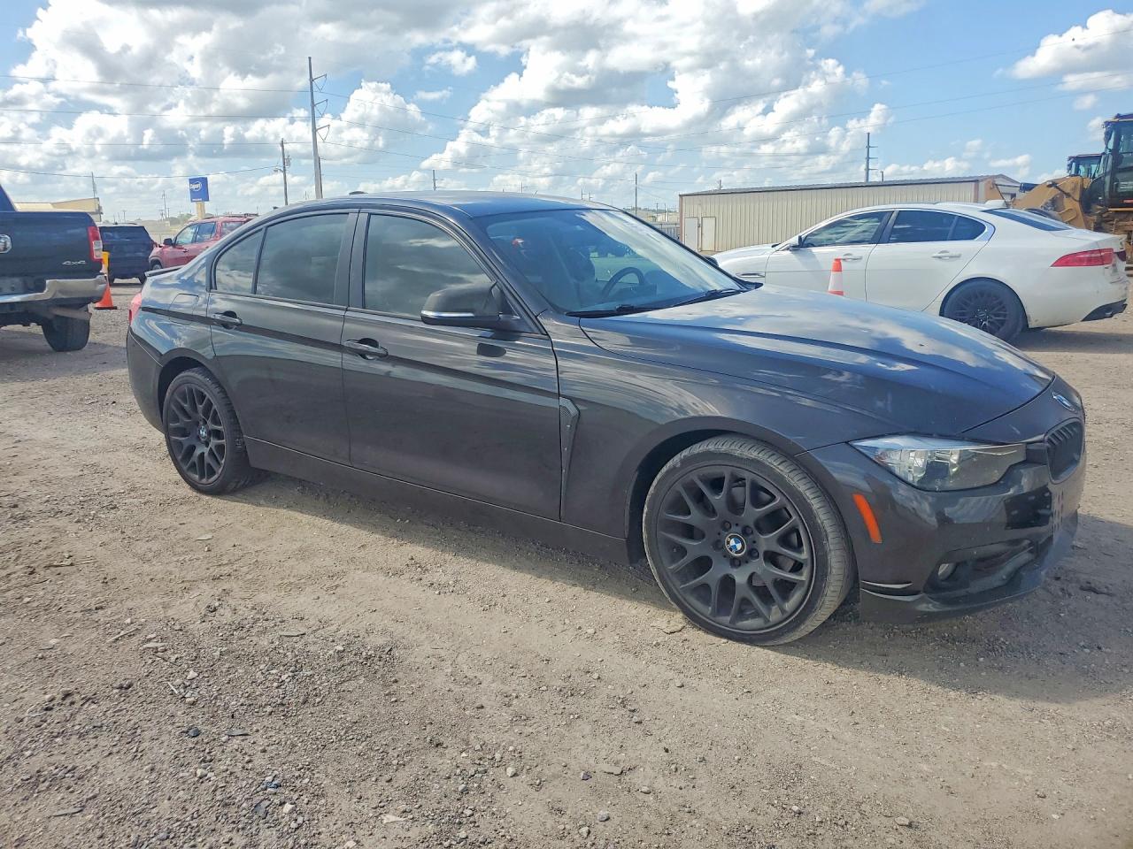 2016 BMW 320 SA
