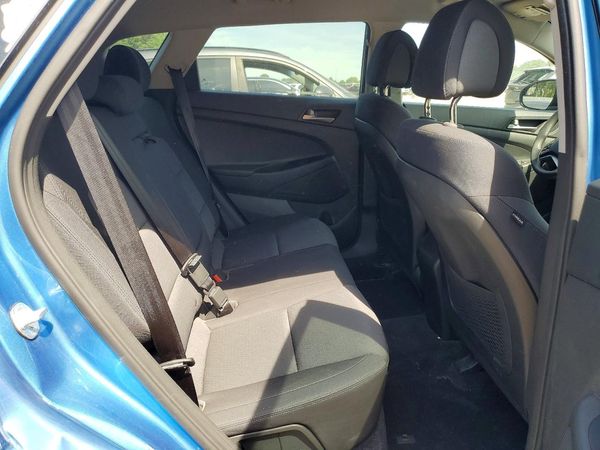 2018 HYUNDAI TUCSON SE Standard