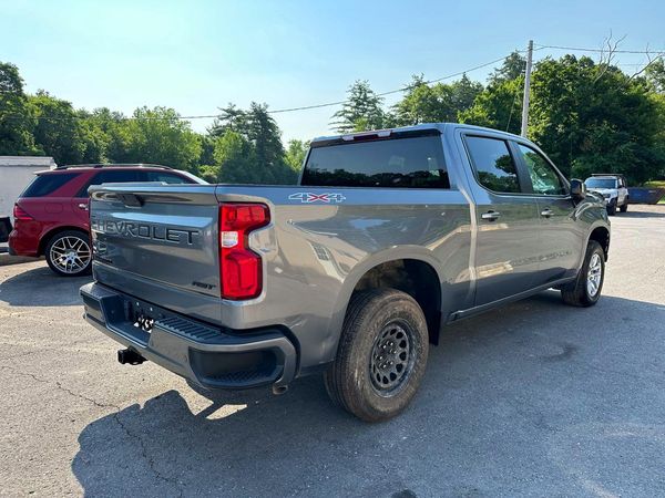 2022 CHEVROLET SILVERADO RST