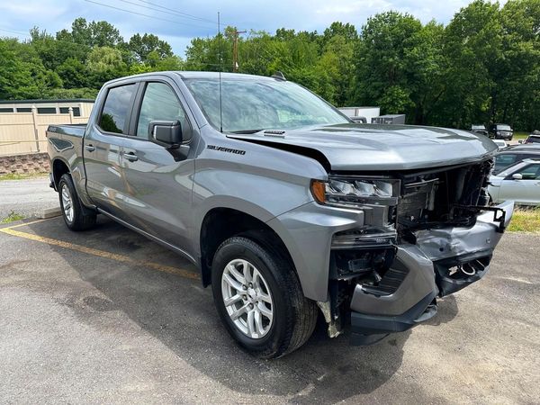 2022 CHEVROLET SILVERADO RST
