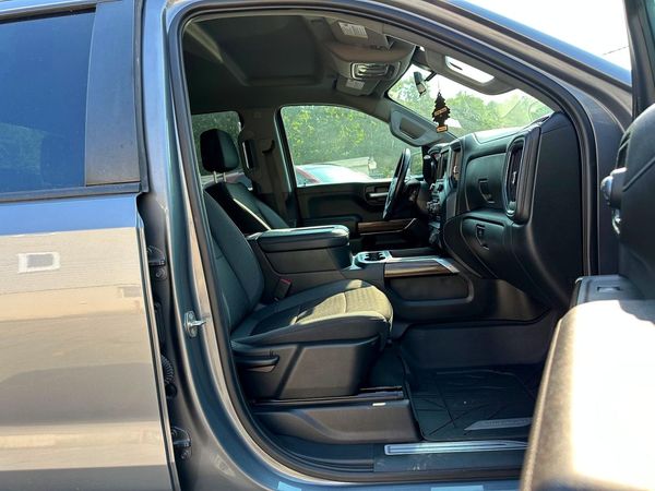 2022 CHEVROLET SILVERADO RST