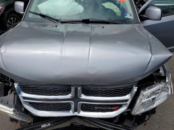 2019 DODGE JOURNEY SE