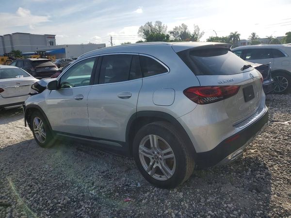 2023 MERCEDES-BENZ GLA GLA250