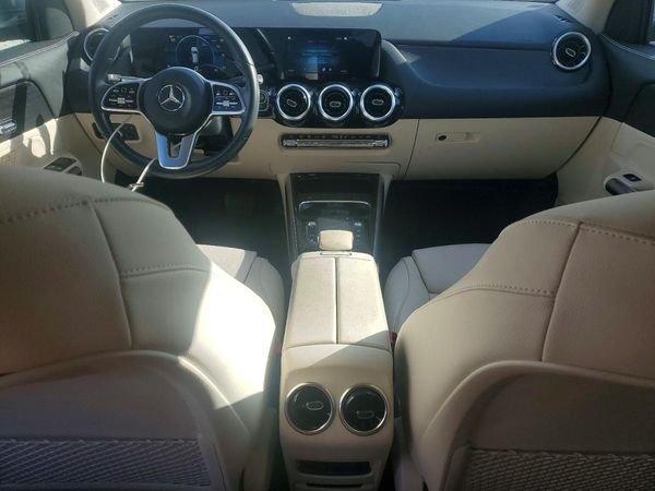 2023 MERCEDES-BENZ GLA GLA250