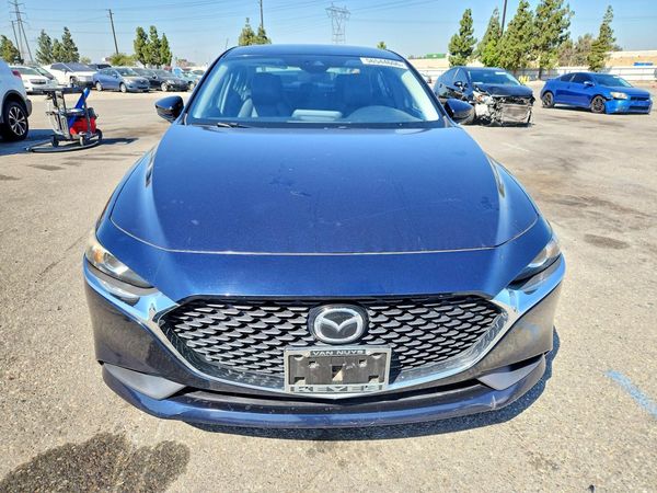 2020 MAZDA 3