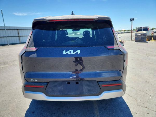 2026 KIA EV9 Light LR