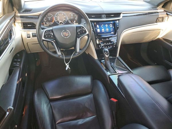 2013 CADILLAC XTS Platinum